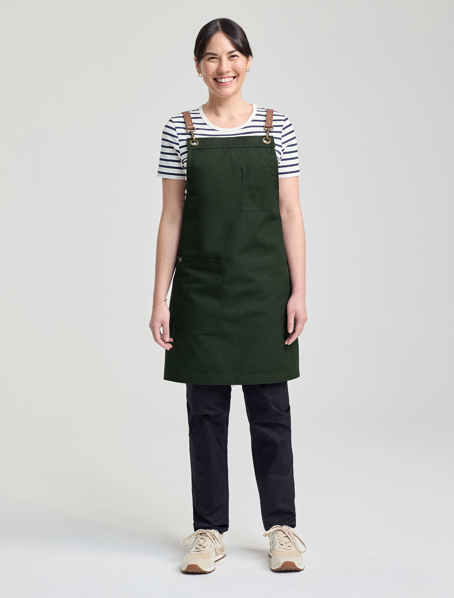 Bib Aprons - Premium-Quality Bib Aprons with Pockets